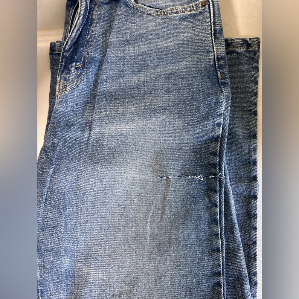 Women's High-Rise 90's Relaxed Slashed Straight Jeans Wild Fable readdescription - Picture 7 of 11